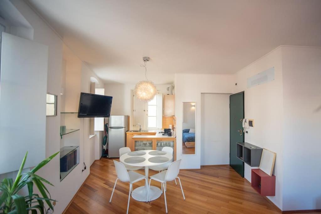 Torretta10 - Studio Apartment Trieszt Kültér fotó