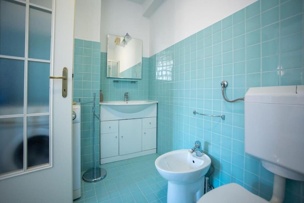 Torretta10 - Studio Apartment Trieszt Kültér fotó